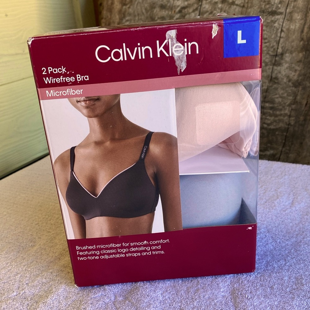 Calvin Klein size L wire free comfort bras pack of 2 pink and gray NIB